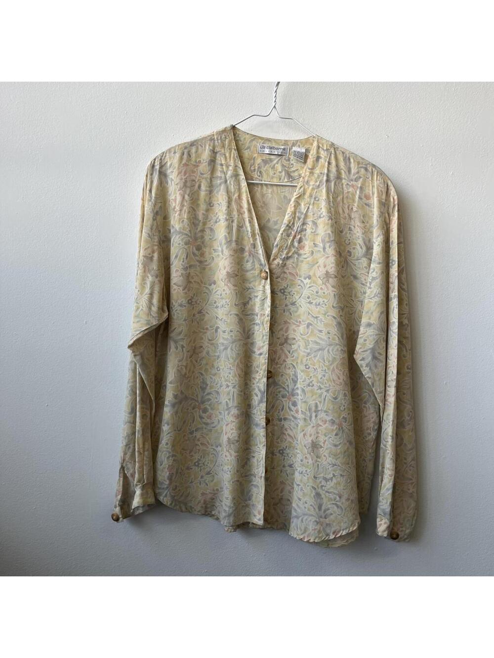 Liz Claiborne 100% silk size small artsy blouse
